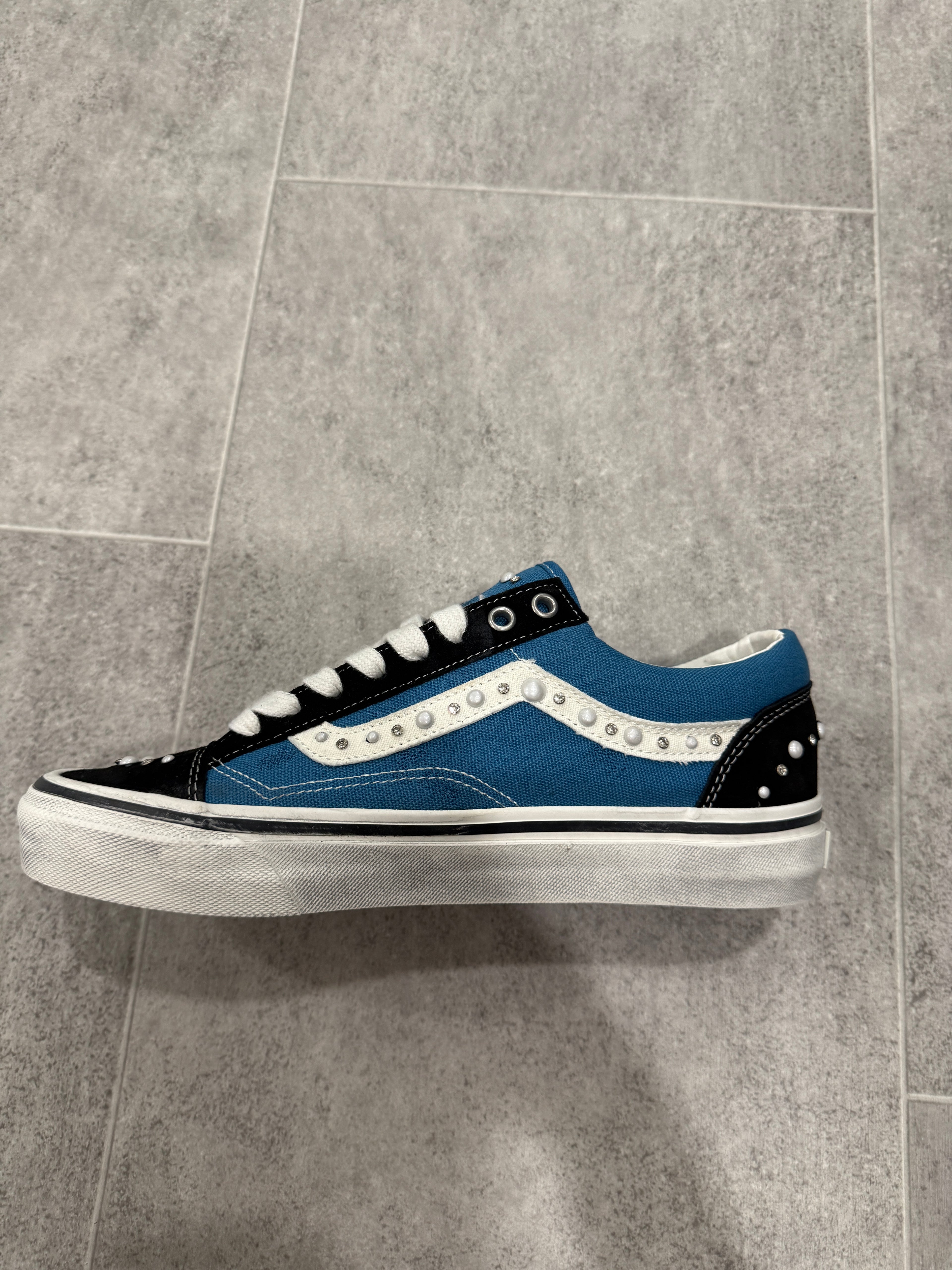 Pearl Shoes