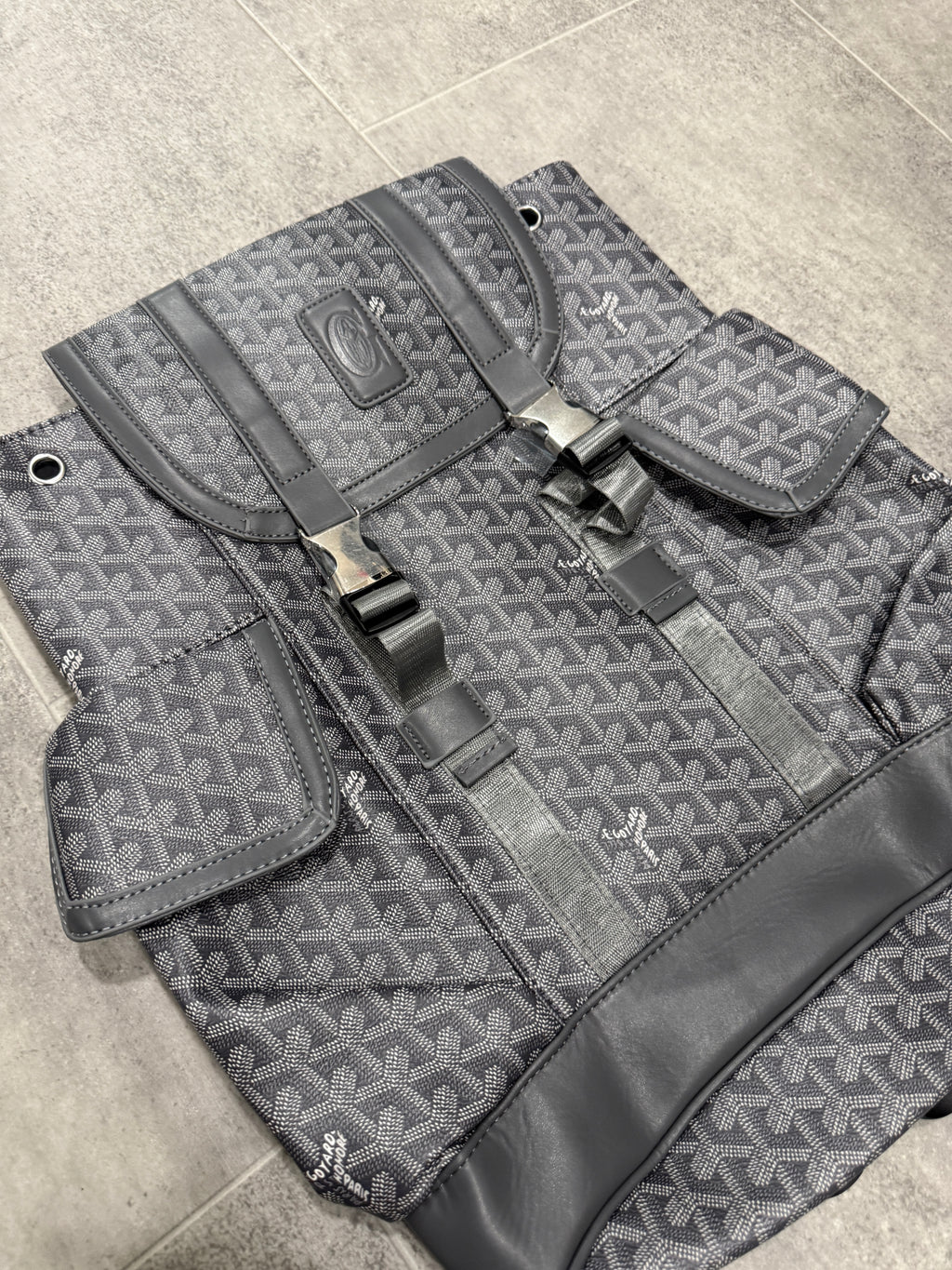 Grey pattern Backpack